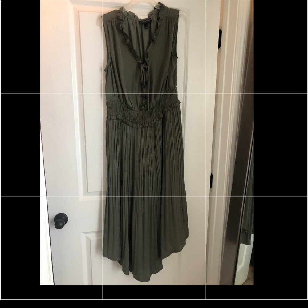 Midi green dress